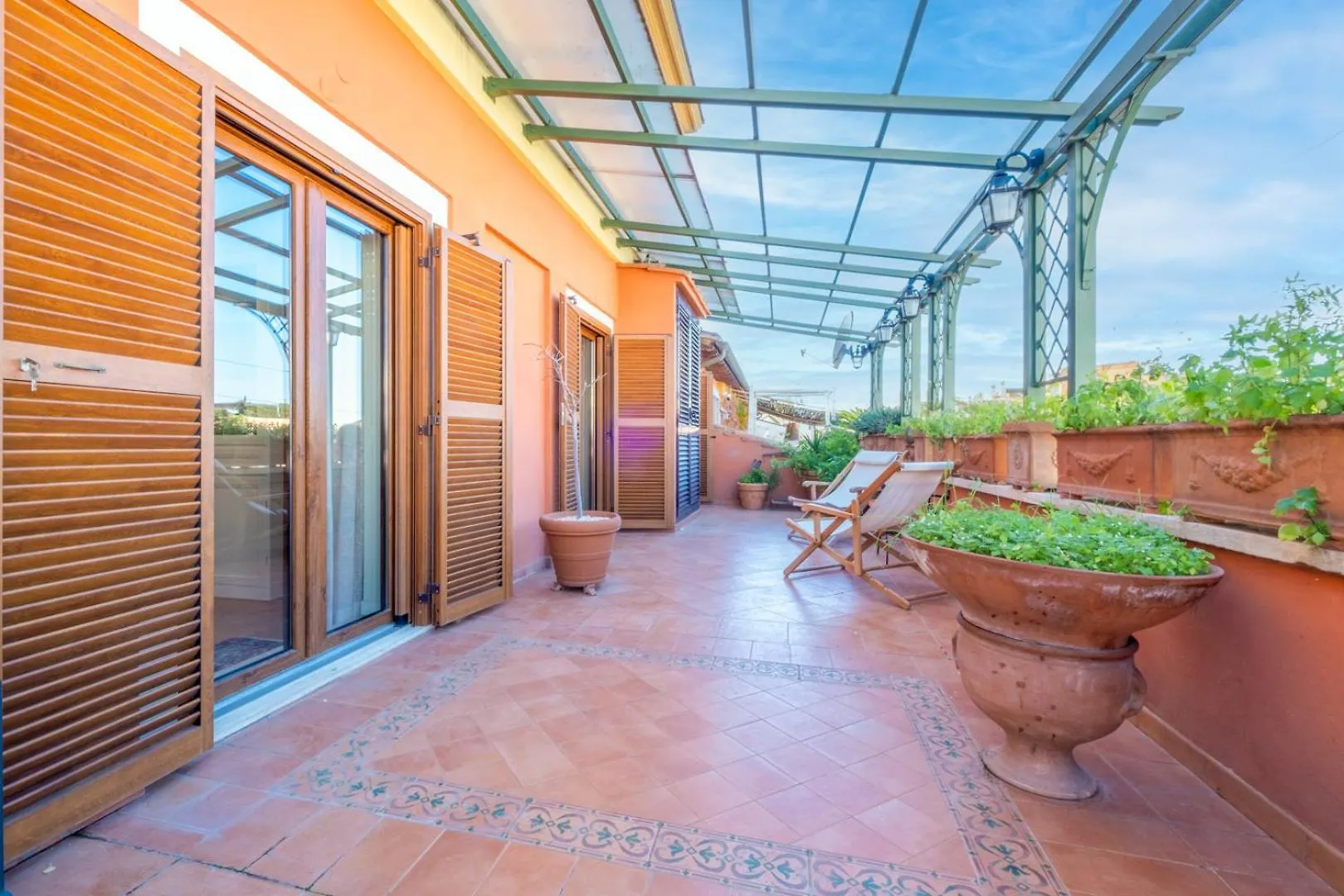 Trevi Terrace Penthouse Apartment Rome