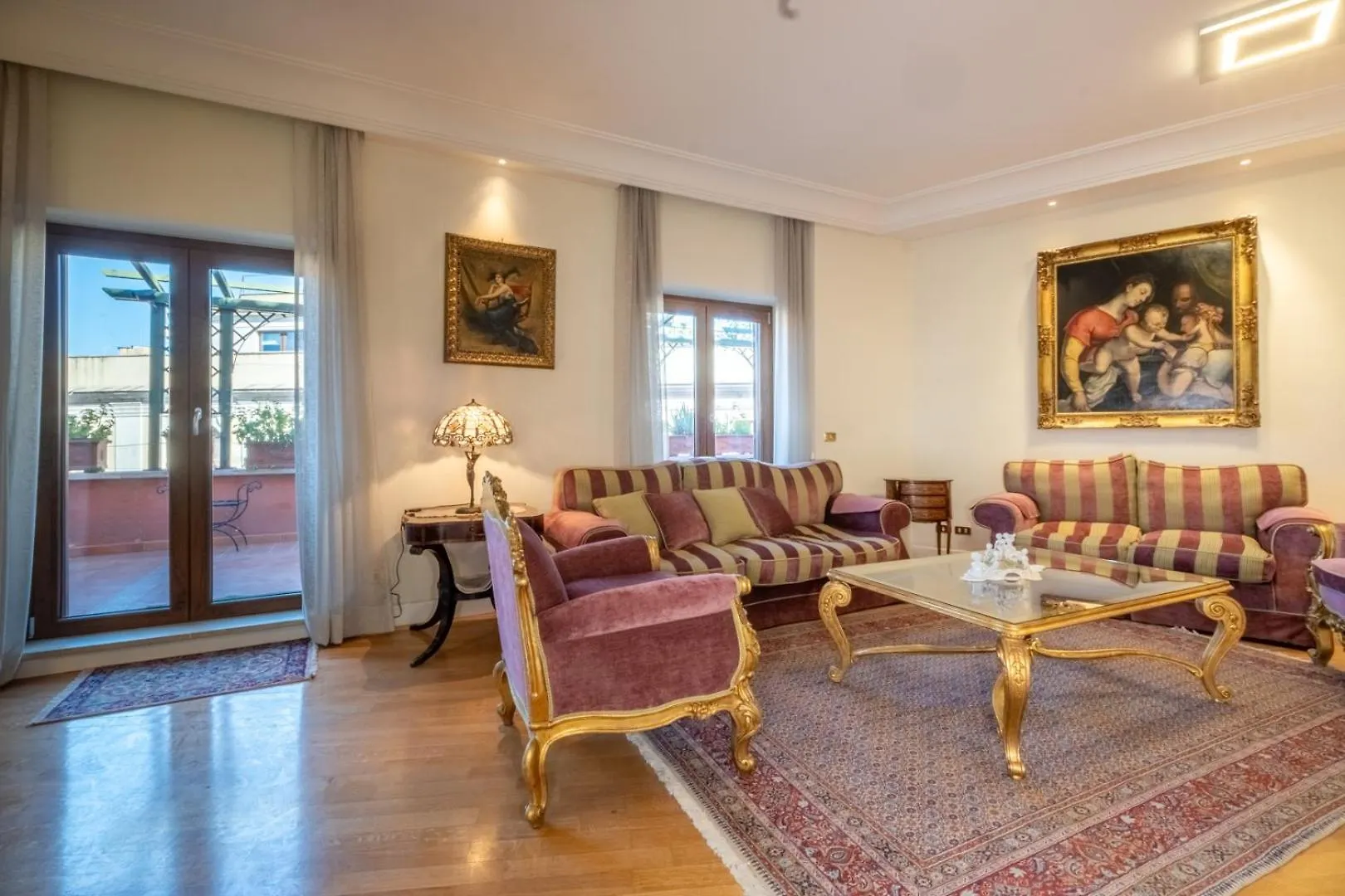 Trevi Terrace Penthouse Apartment Rome