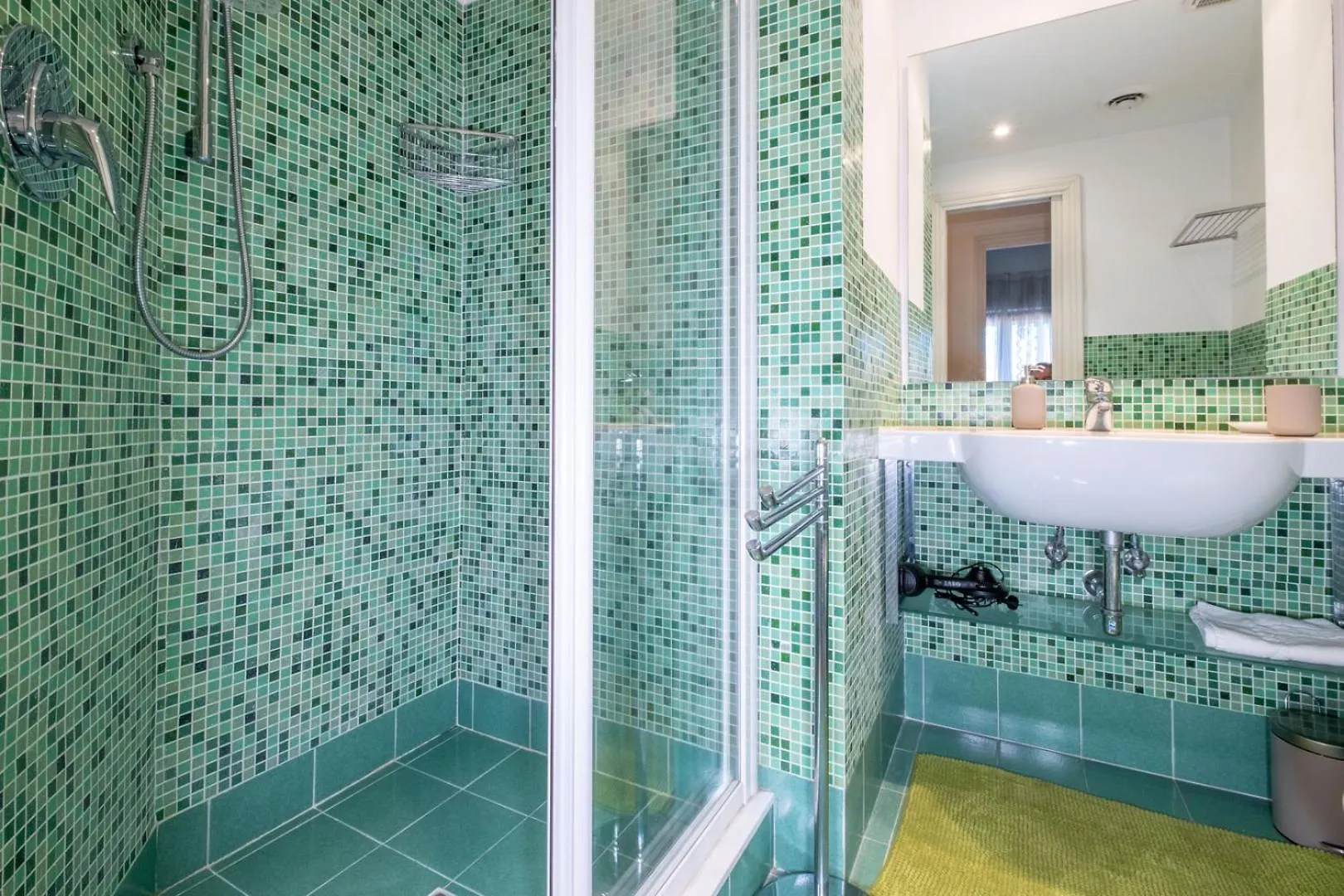 Trevi Terrace Penthouse Apartment Rome Italy