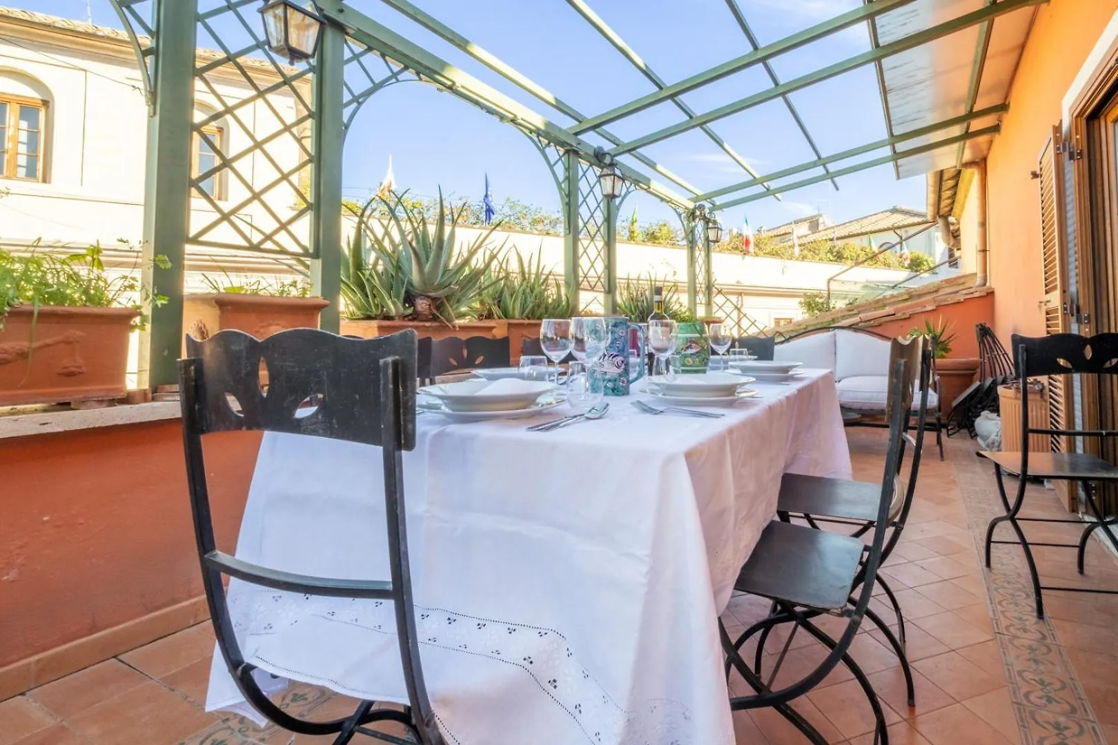 Trevi Terrace Penthouse Apartment Rome